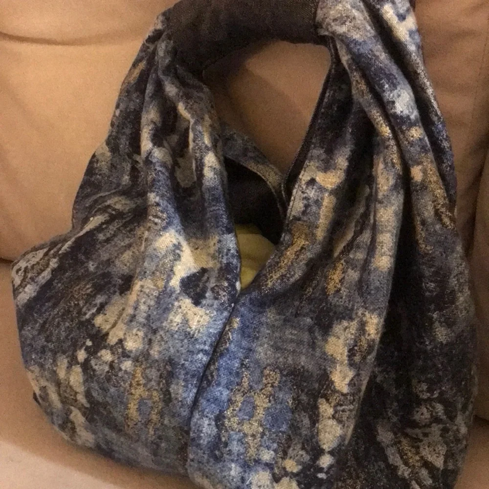 Patterned Hobo Bag